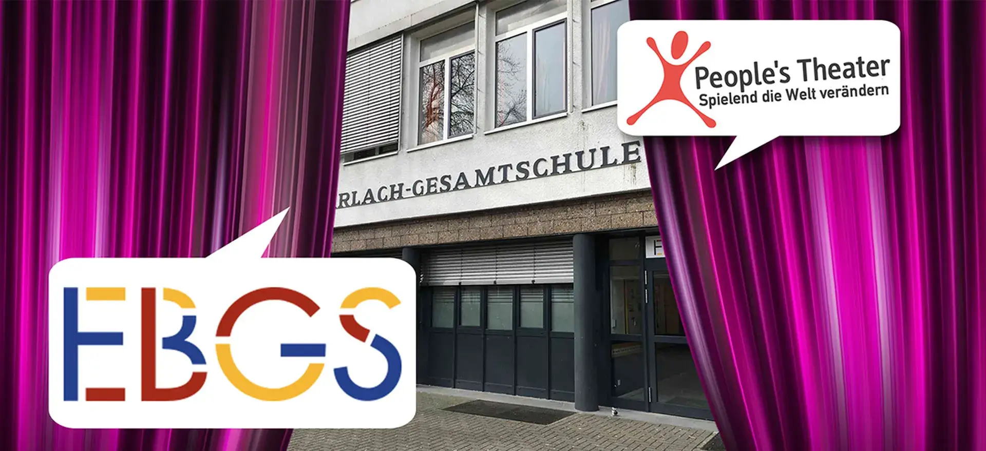 Das Bildmontage zeigt im Vordergrund einen zweigeteilten, stilisierten Theatervorhang. Dazwischen, quasi auf der Bühne, ein Foto der Ernst-Barlach-Gesamtschule Dinslaken. Links vor dem Vorhang in einer Sprechblase das Logo der Theatertruppe „Peoples Theater“. Auf der rechten Seite Das Logo der Schule.