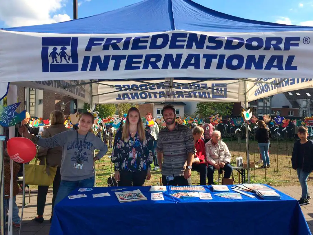 Stand Friedensdorf, Foto aus dem vorletzten Jahr